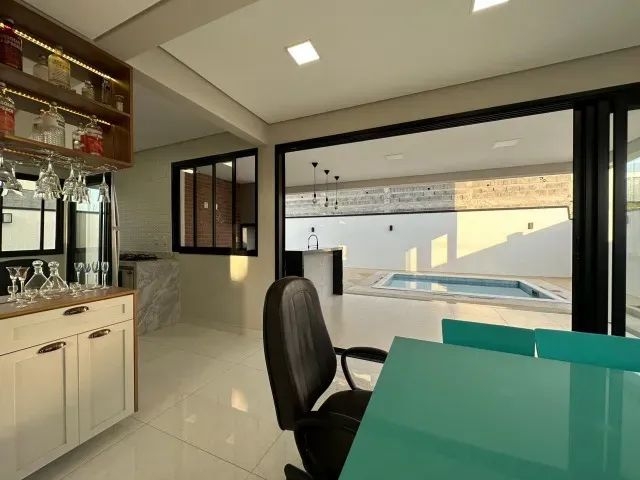 Sobrado, 4 quartos, 273 m² - Foto 3