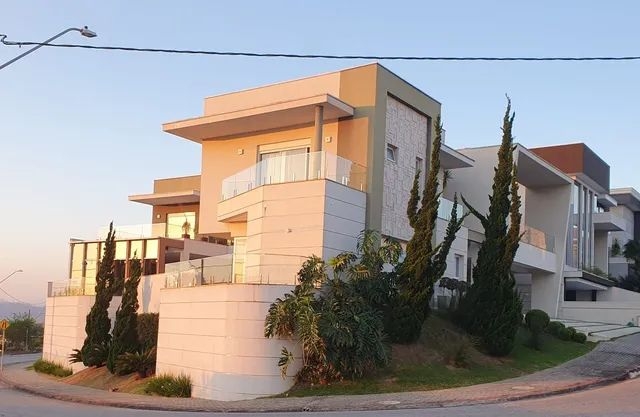 Casa, 4 quartos, 563 m² - Foto 1