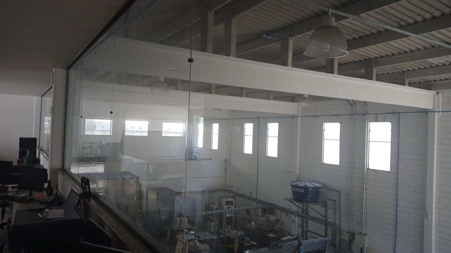 Depósito-Galpão, 750 m² - Foto 2