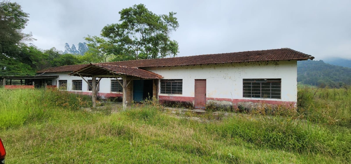 Sítio, 2 quartos, 150 m² - Foto 4