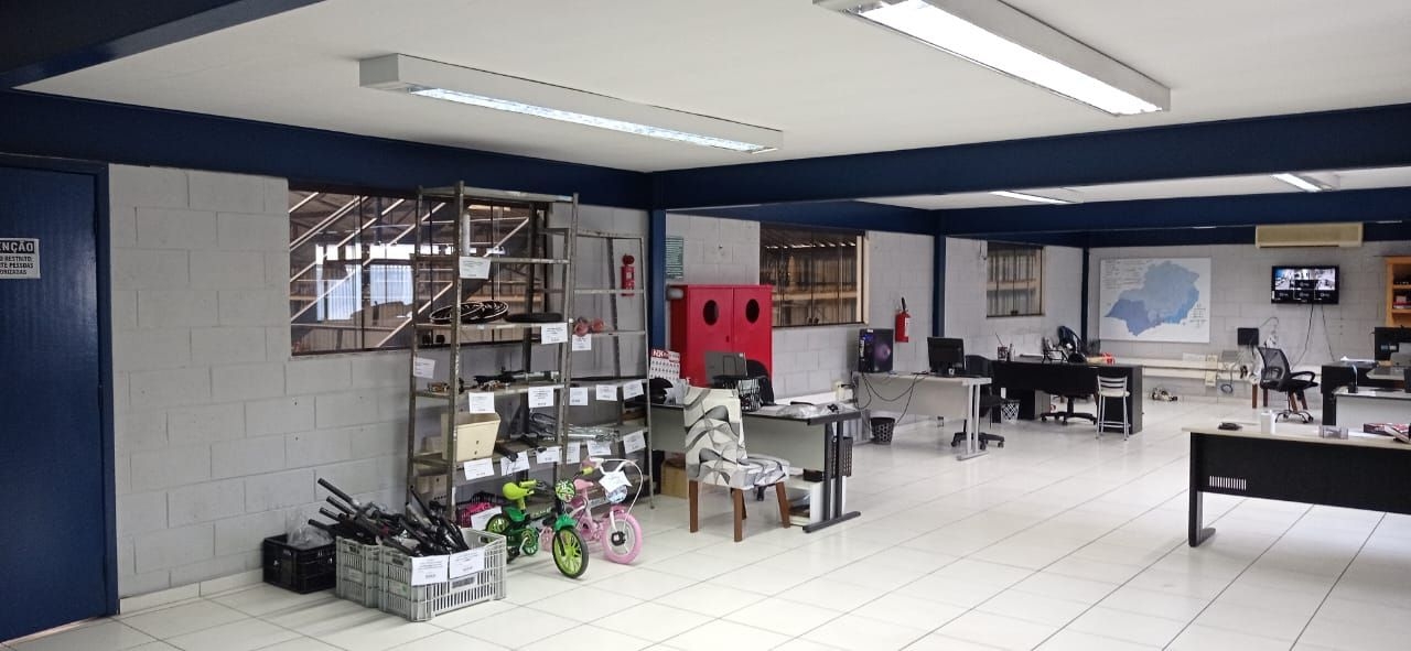 Depósito-Galpão, 1350 m² - Foto 15