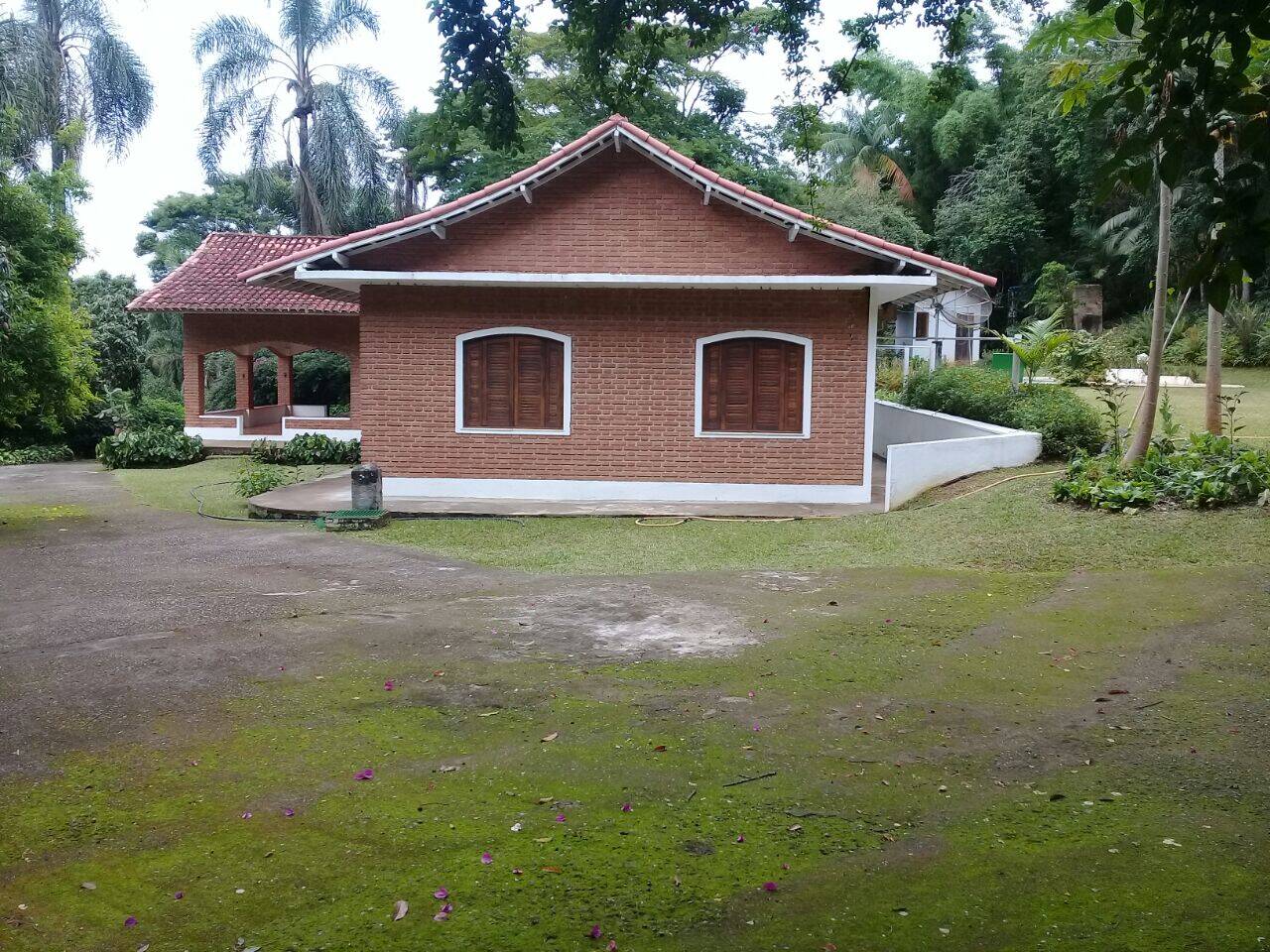 Sítio em São José dos Campos/São Paulo — Ref Q1U4Z0 — Imagem 8