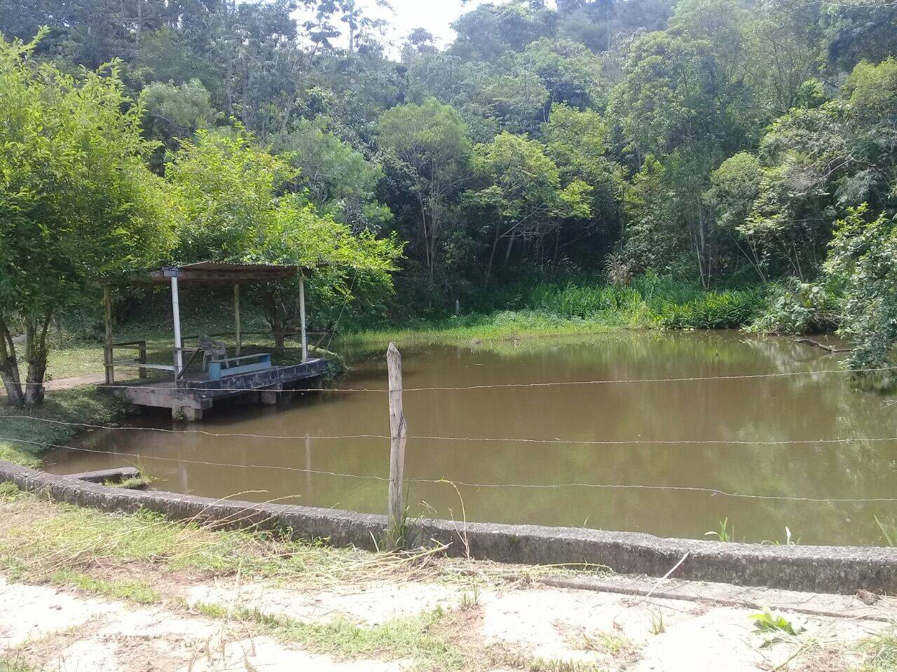 Sítio em São José dos Campos/São Paulo — Ref Q1U4Z0 — Imagem 22