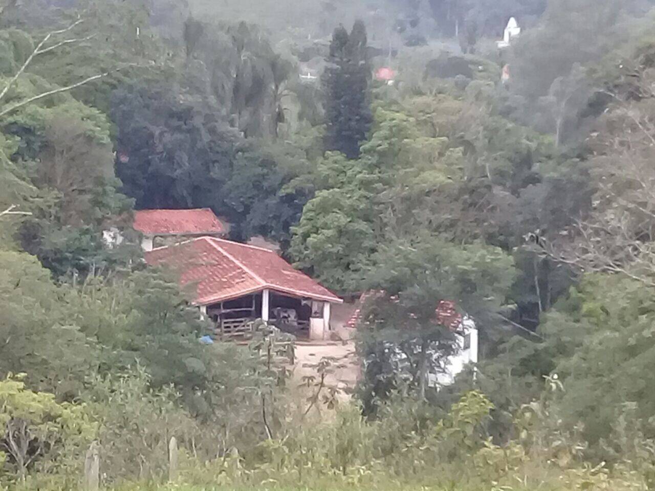 Sítio em São José dos Campos/São Paulo — Ref Q1U4Z0 — Imagem 51