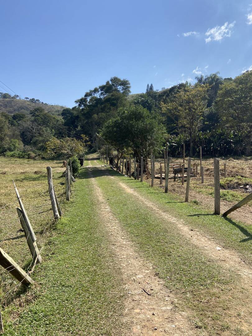 Sítio em São José dos Campos/São Paulo — Ref Q1U4Z0 — Imagem 66