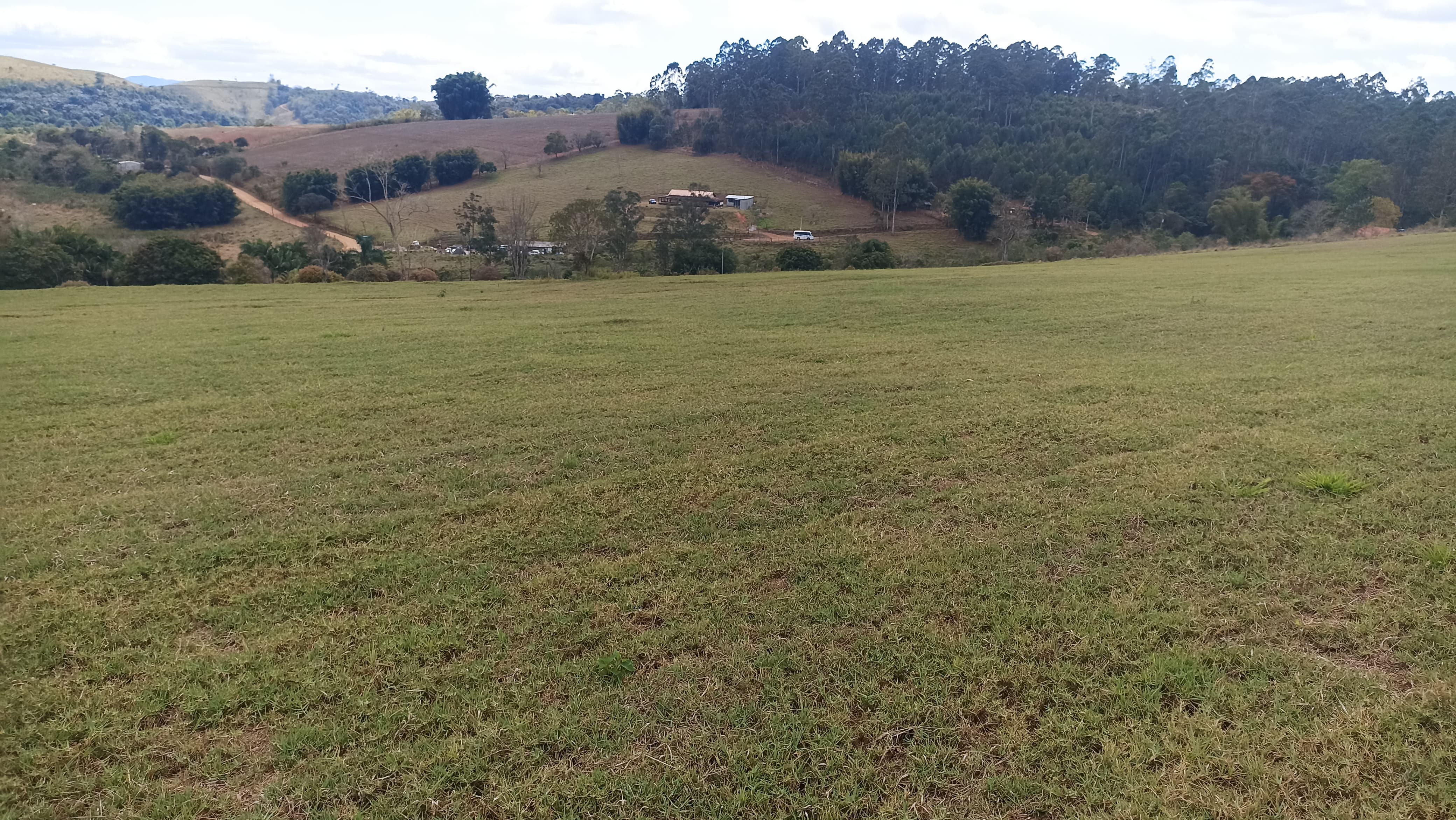 Sítio em Paraibuna/São Paulo — Ref Z39HZE — Imagem 8