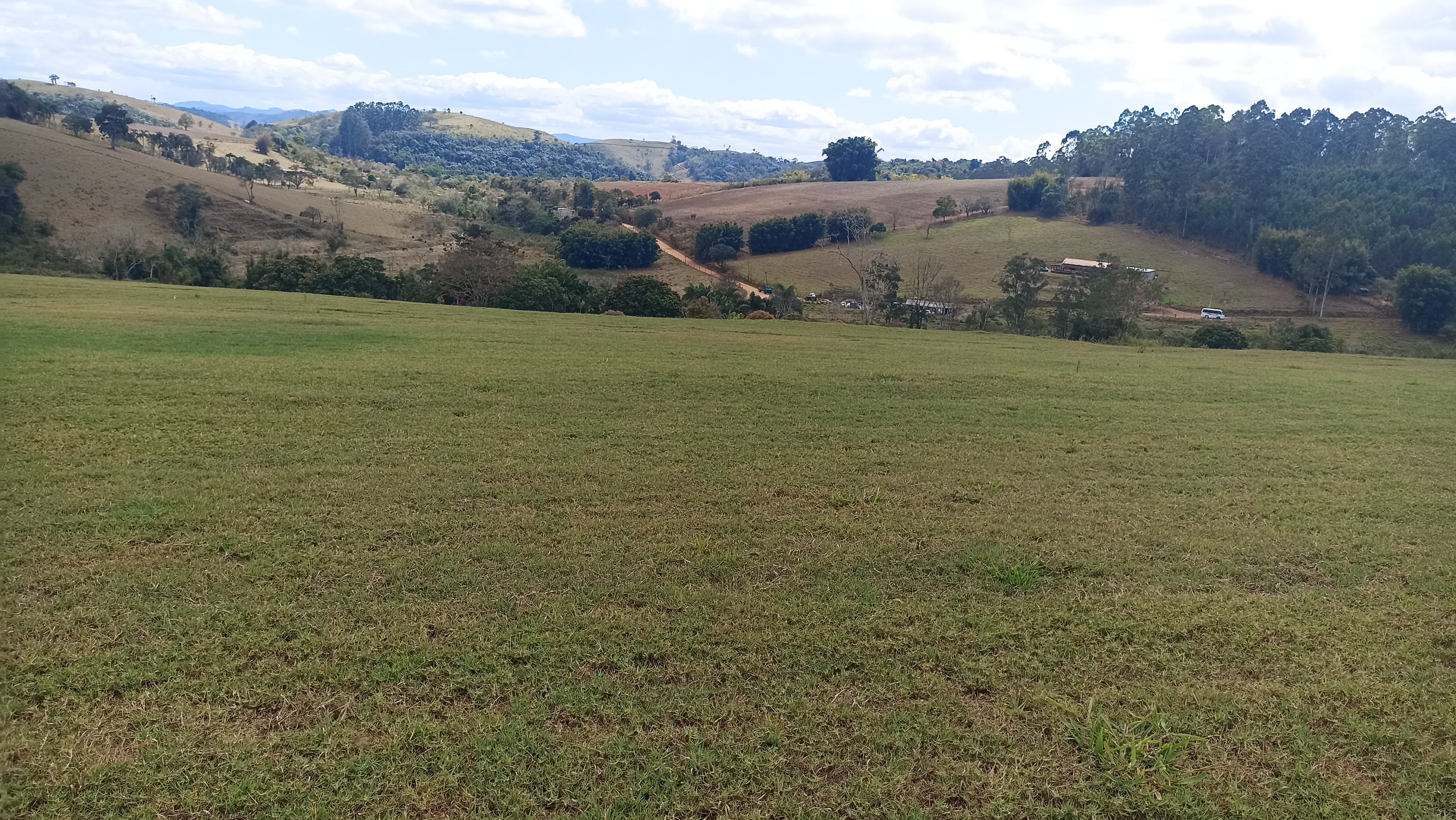 Sítio em Paraibuna/São Paulo — Ref Z39HZE — Imagem 12