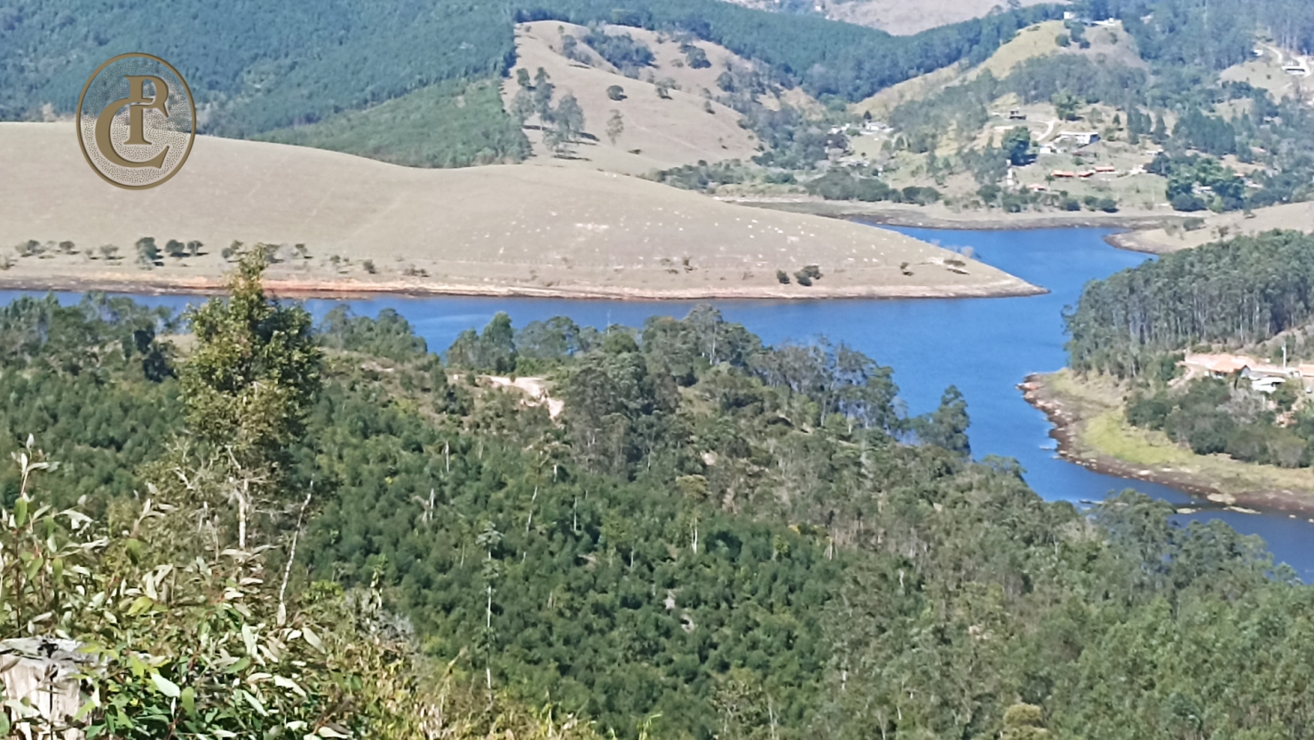 Fazenda, 300 m² - Foto 1