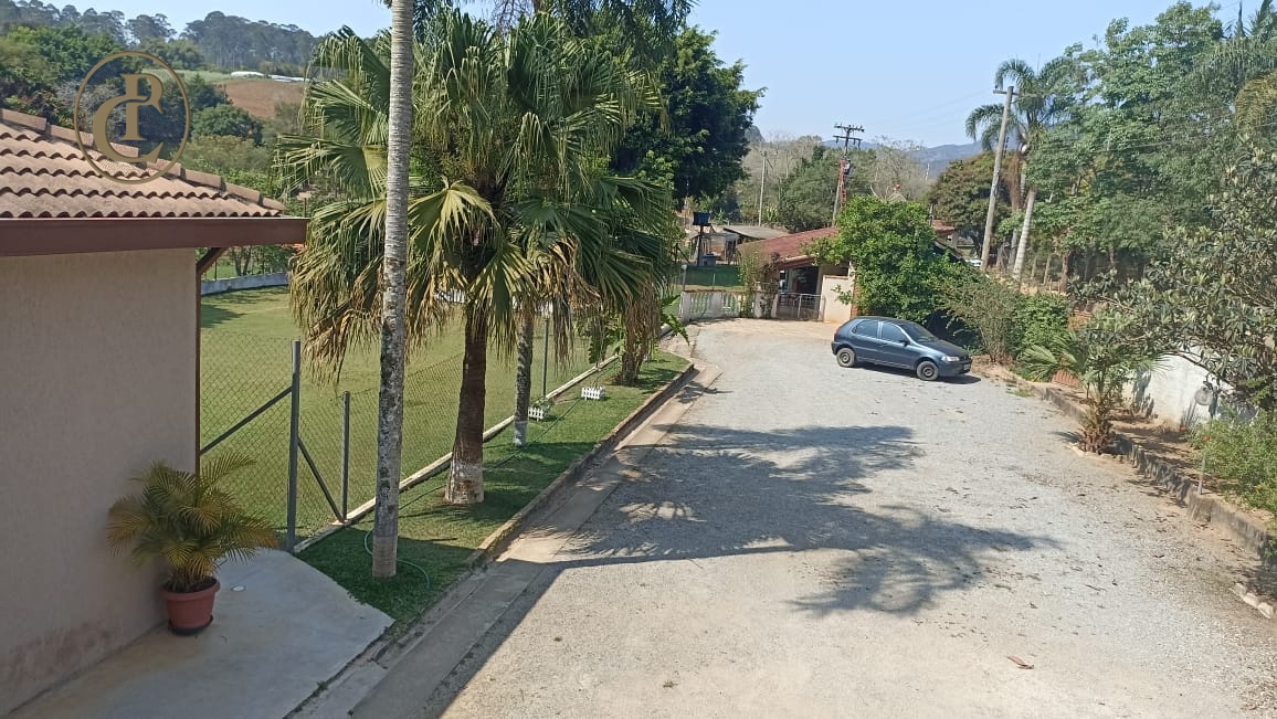 Chácara, 3 quartos, 350 m² - Foto 1