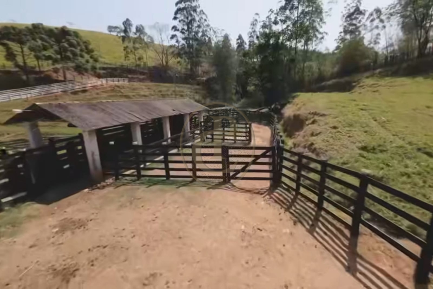 Sítio, 3 quartos, 250 m² - Foto 4