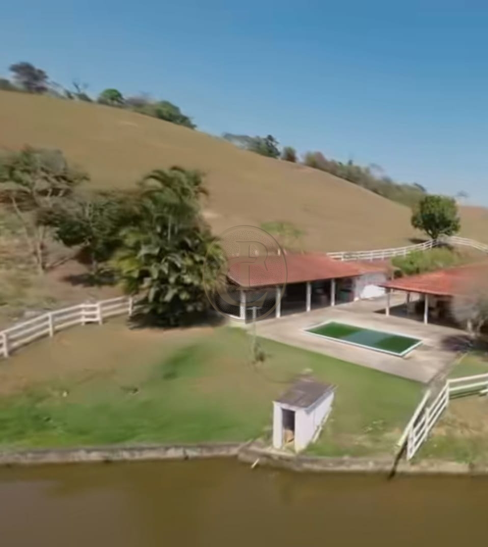 Sítio, 3 quartos, 250 m² - Foto 10