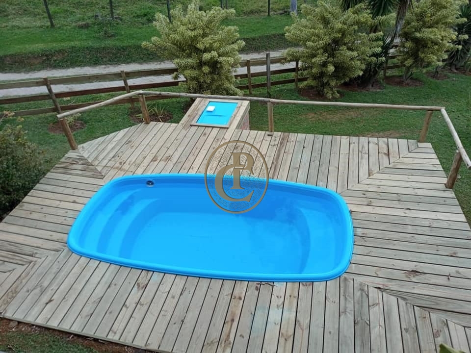 Sítio, 2 quartos, 200 m² - Foto 2