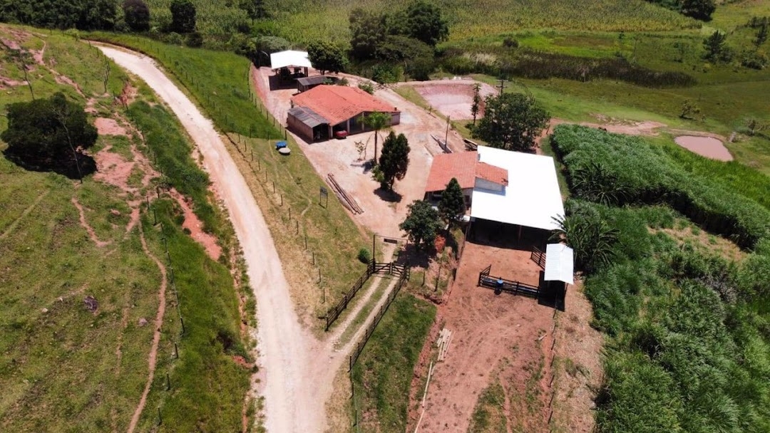 Sítio, 2 quartos, 150 m² - Foto 3