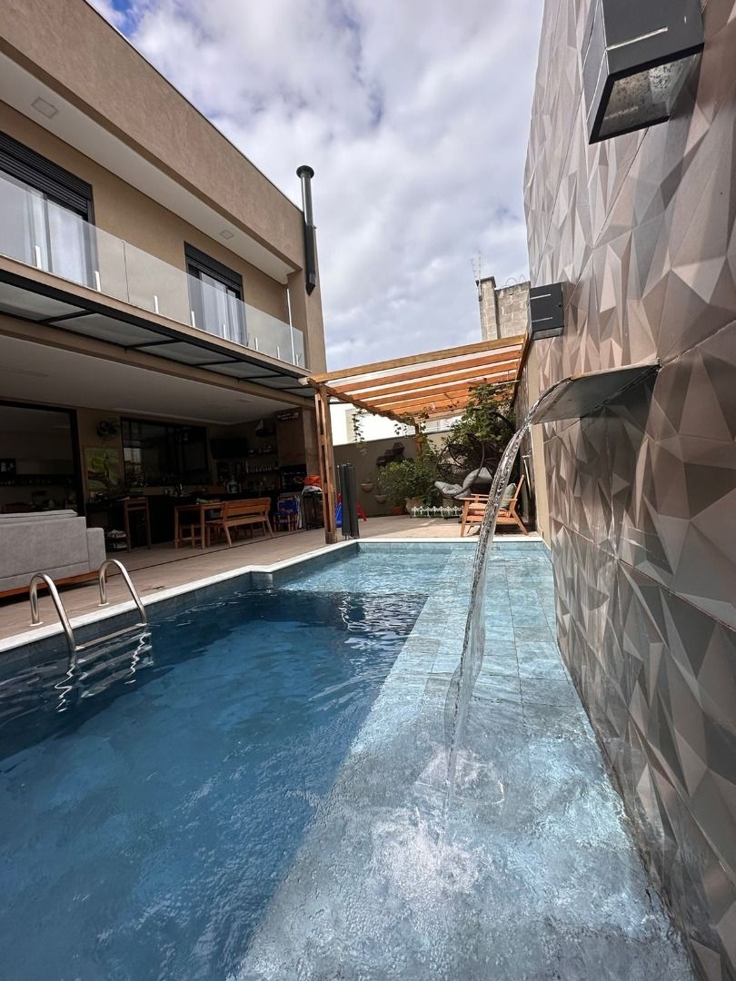 Sítio, 3 quartos, 300 m² - Foto 1