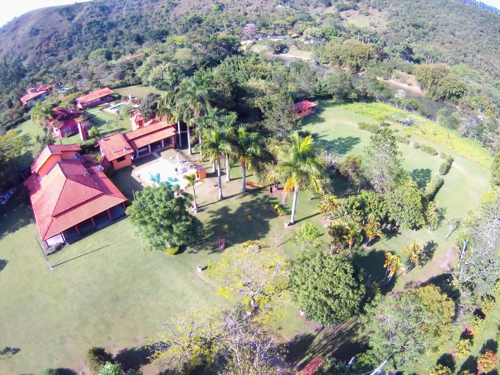 Sítio, 5 quartos, 390 m² - Foto 1