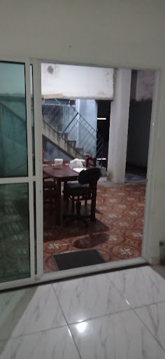 Casa, 1 quarto, 240 m² - Foto 1