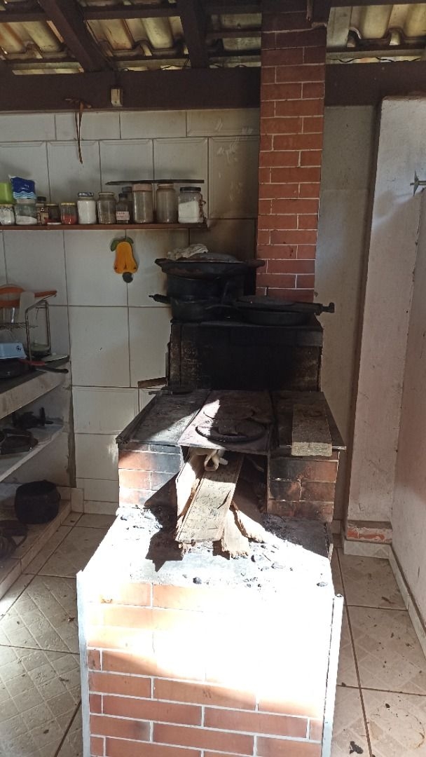 Sítio, 3 quartos, 200 m² - Foto 3