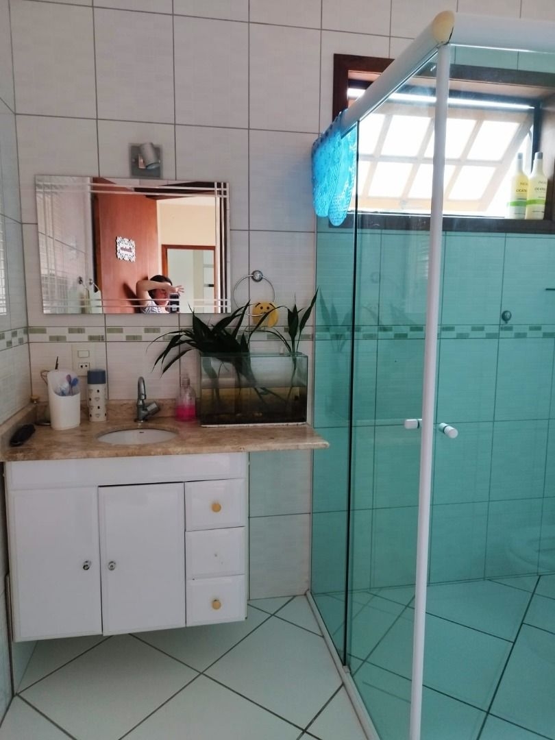 Sobrado, 3 quartos, 250 m² - Foto 8