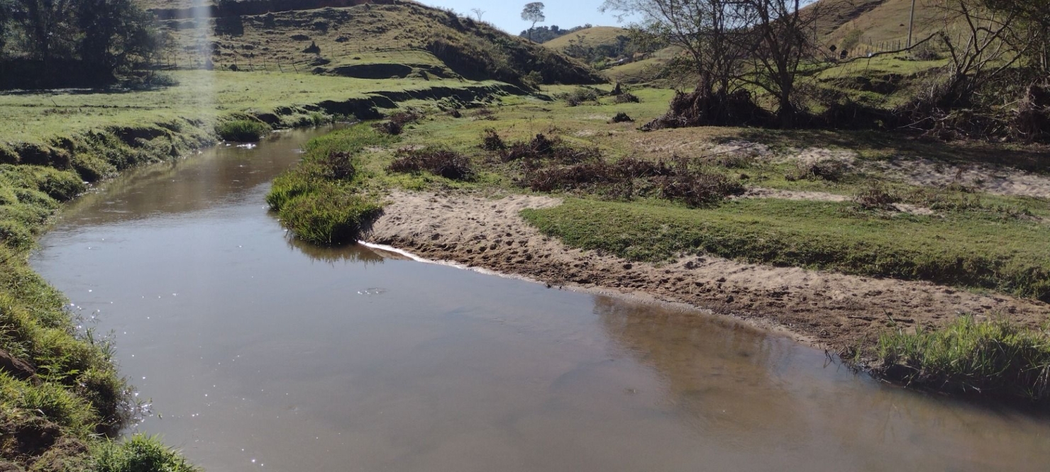 Sítio, 1 quarto, 15 hectares - Foto 19