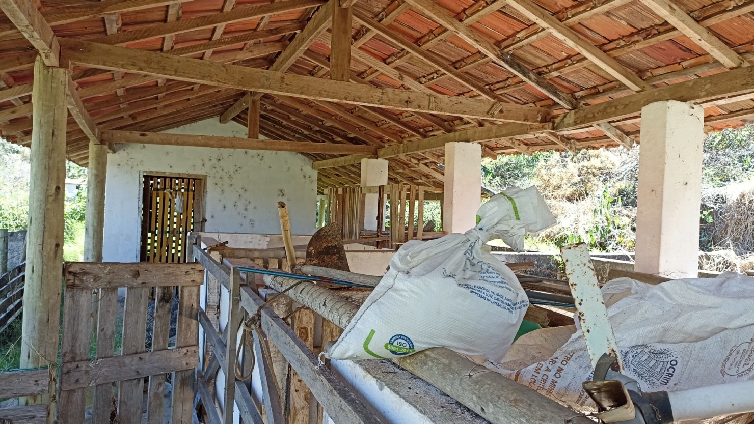 Sítio, 2 quartos, 250 m² - Foto 9