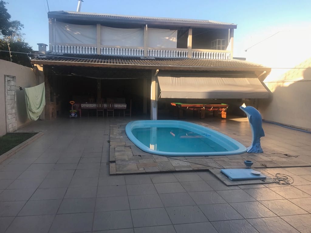 Sobrado, 4 quartos, 400 m² - Foto 1