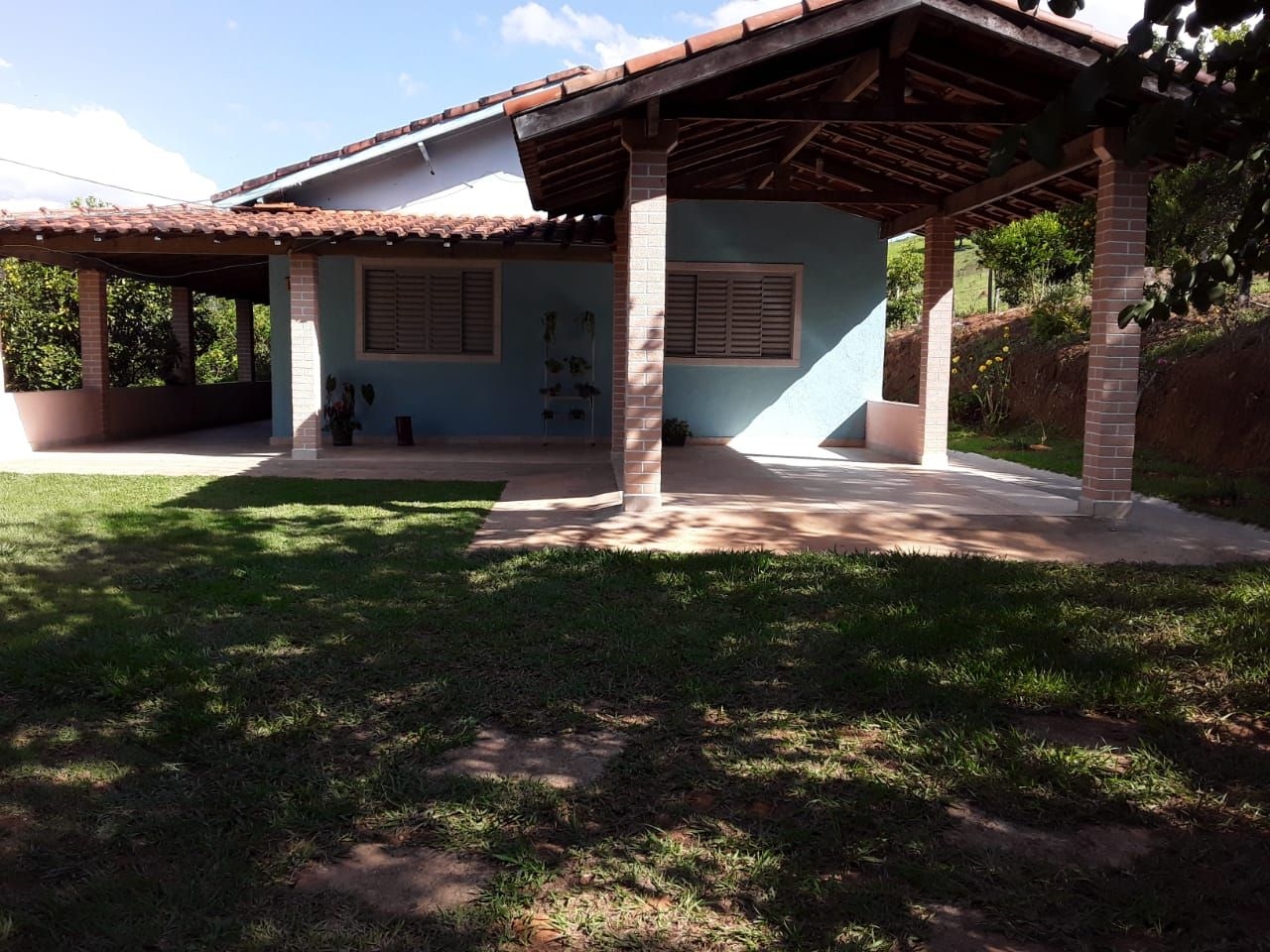 Sítio, 1 quarto, 100 m² - Foto 1