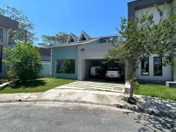 #498 - Casa para Venda em Jacareí - SP