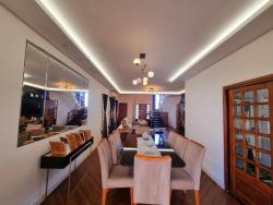 Casa para Venda em São José dos Campos - 5