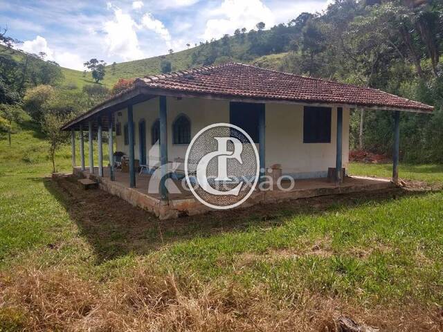 Sítio para Venda em Natividade da Serra - 2