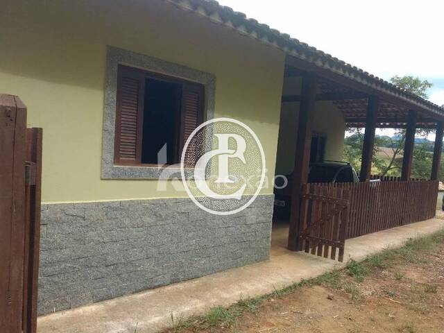 Sítio para Venda em Paraibuna - 2