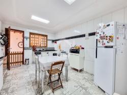 Sobrado para Venda em São José dos Campos - 4
