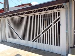 #900 - Casa para Venda em São José dos Campos - SP