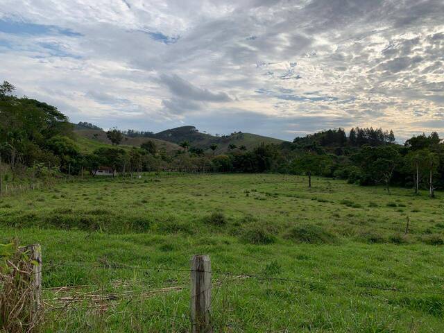 #1468 - Sítio para Venda em Santa Branca - SP
