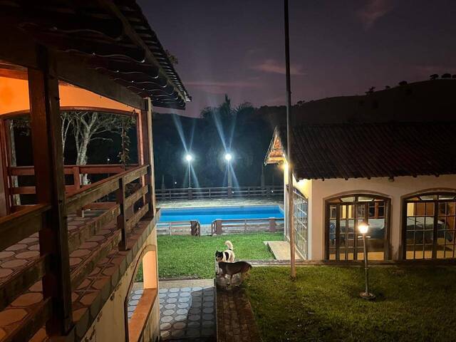 #1468 - Sítio para Venda em Santa Branca - SP