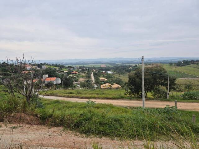 Venda em Vila Santos - Caçapava