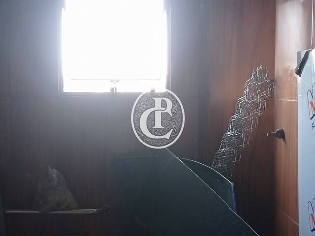 #1555 - Sala para Venda em Jacareí - SP