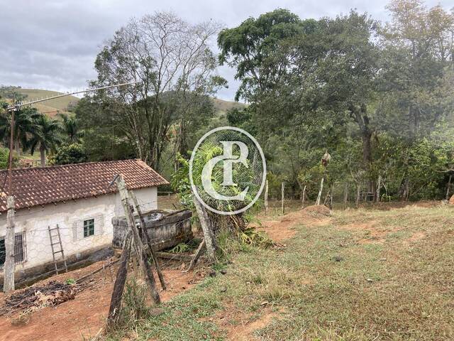 #1592 - Chácara para Venda em São José dos Campos - SP