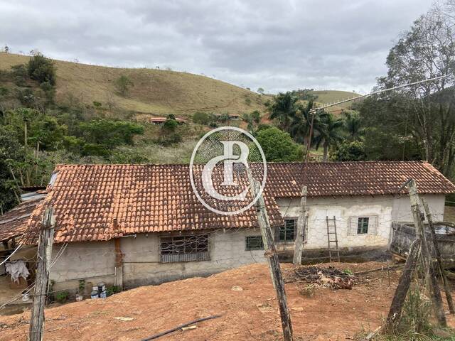 #1592 - Chácara para Venda em São José dos Campos - SP