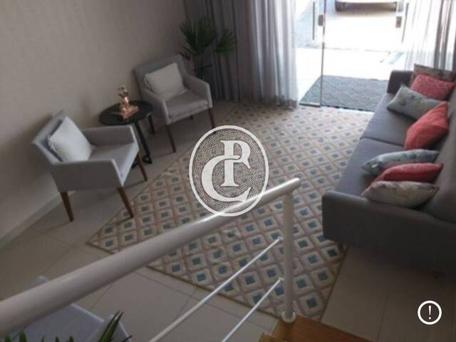 #1648 - Casa para Venda em São José dos Campos - SP