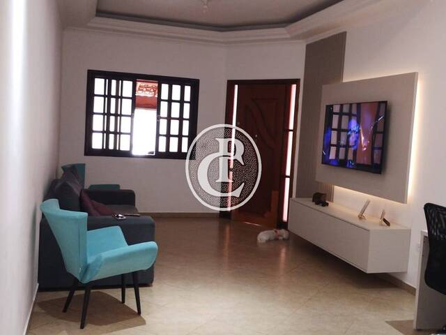Casa para Venda em São José dos Campos - 3