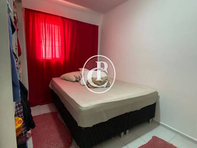 Casa para Venda em São José dos Campos - 4