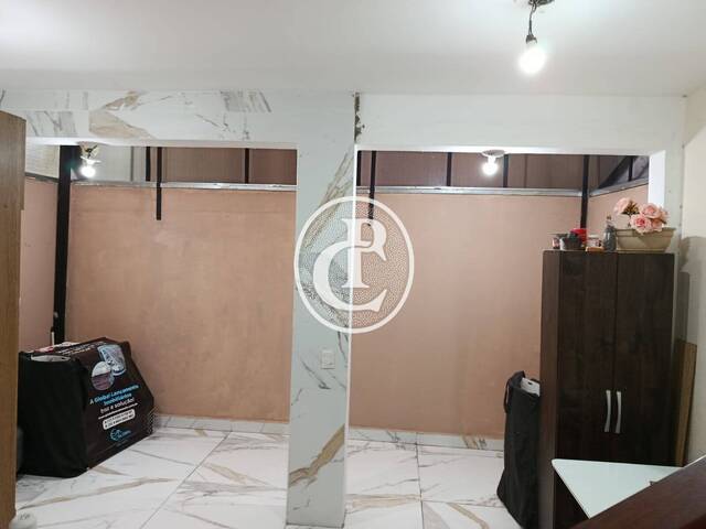 Casa para Venda em São José dos Campos - 4