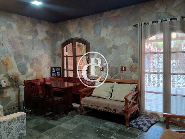 Casa para Venda em São José dos Campos - 5