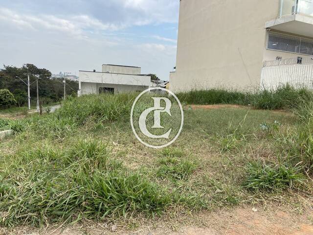 Terreno para Venda em São José dos Campos - 3