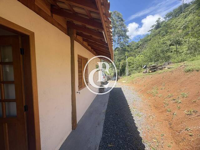 Chácara para Venda em São José dos Campos - 4