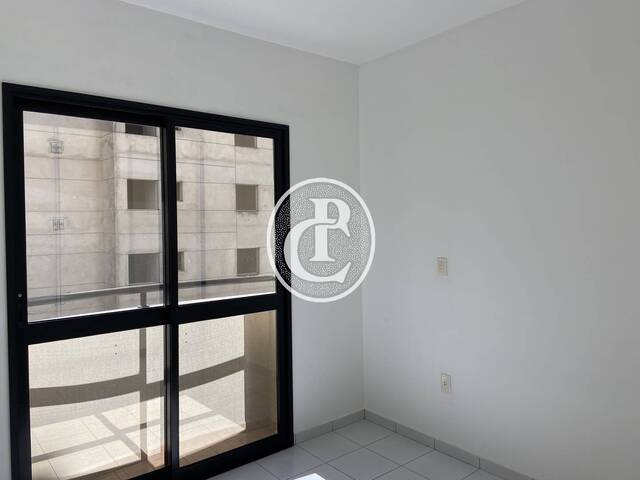 Apartamento para Locação em São José dos Campos - 2