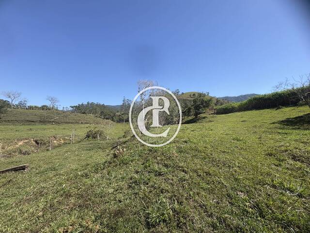 #1875 - Sítio para Venda em São José dos Campos - SP