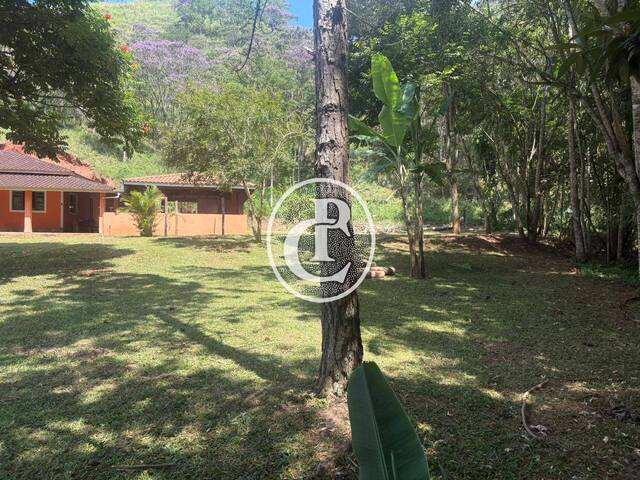 #1879 - Chácara para Venda em São José dos Campos - SP