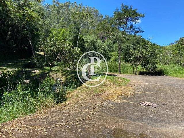 Sítio para Venda em Jambeiro - 3