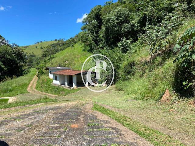 Sítio para Venda em Jambeiro - 4